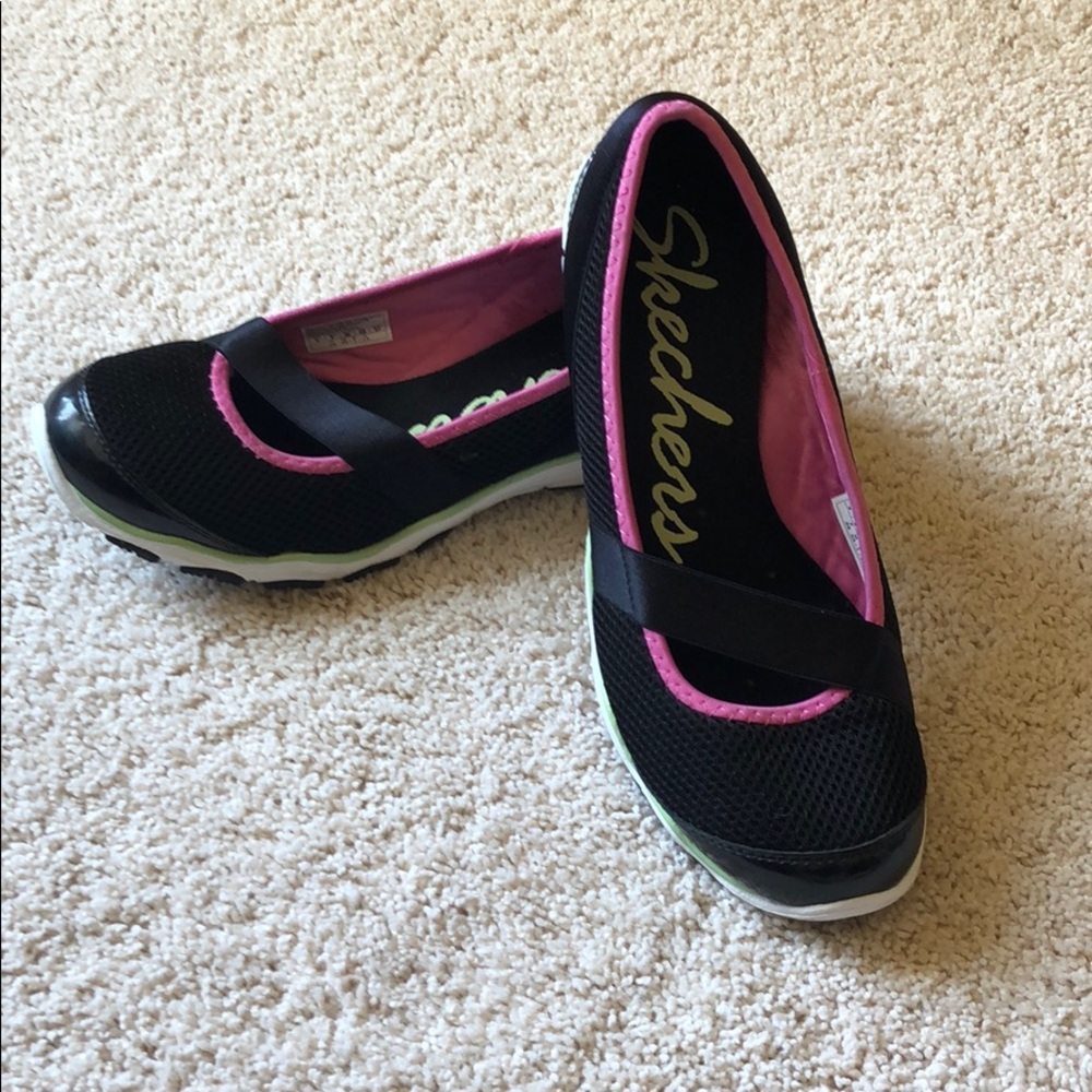 Skechers Shoes